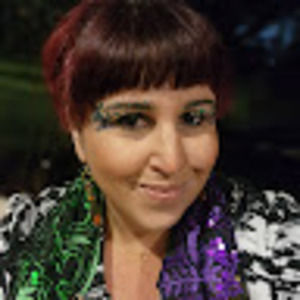 Meet your Posher, Desiree